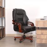 Director's executive office seat
