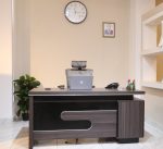 1.6 meters Gucca executive desk