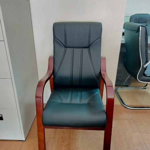 Chester executive visitor seat